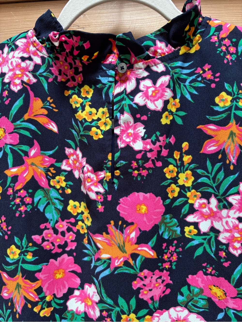 J. Crew Blue Floral Ruffle-Neck Sleeveless Top Size S - Picture 6 of 10